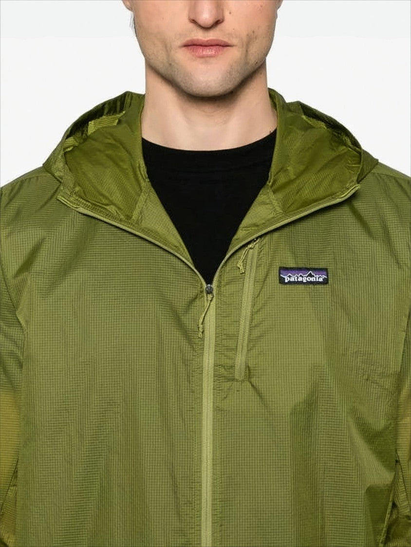 Patagonia Lightweight Green Hooded Jacket With Zippered Pocket