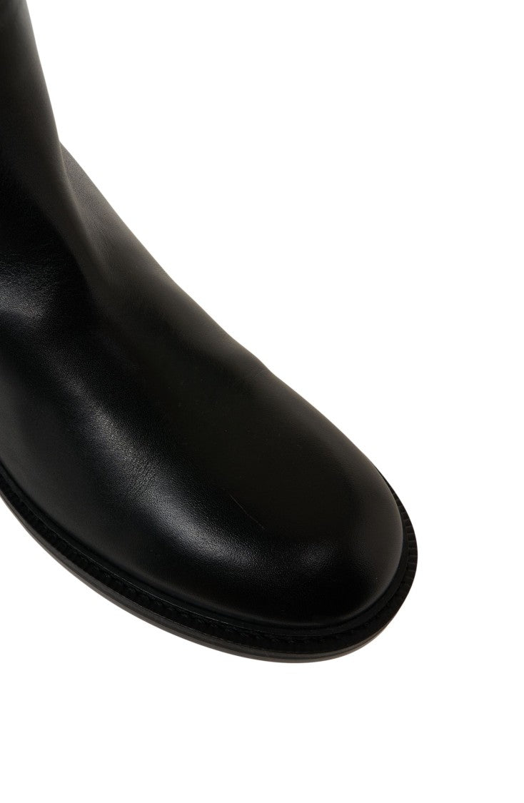 Billi Bi Sleek Black Leather Ankle Boots