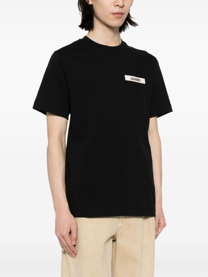 Jacquemus Minimalist Short-Sleeve T-Shirt With Crew Neckline