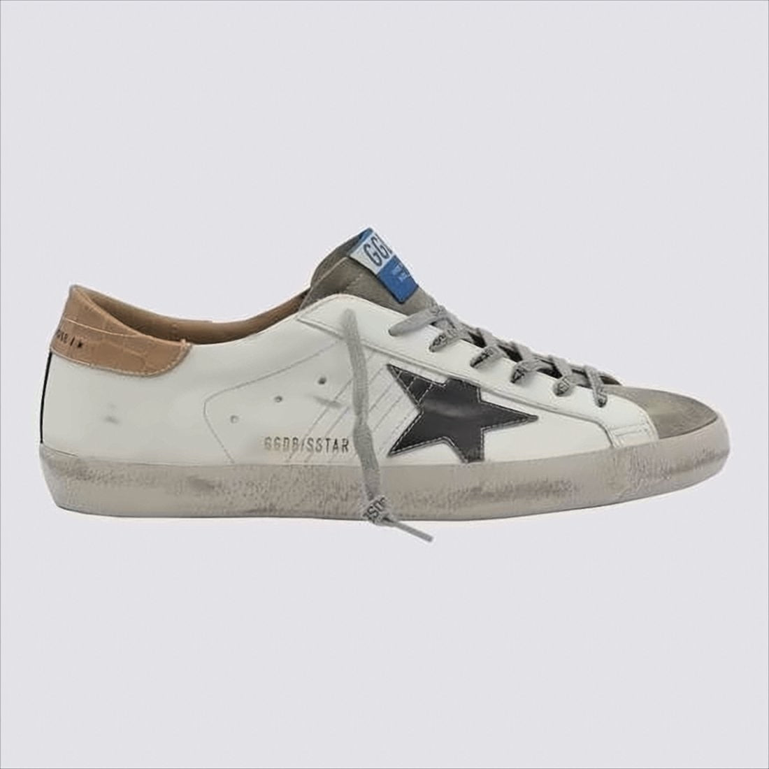 Golden Goose Distressed Low-Top Sneakers With Black Star Detail