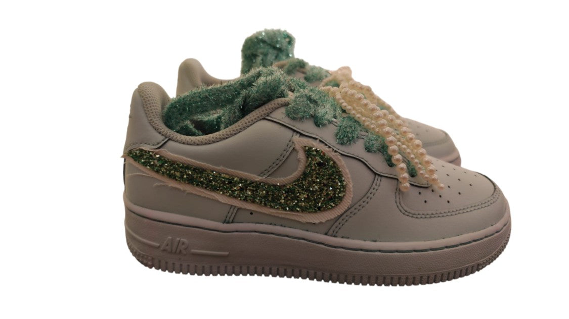 Nike Low-Top Sneakers With Glittery Swoosh