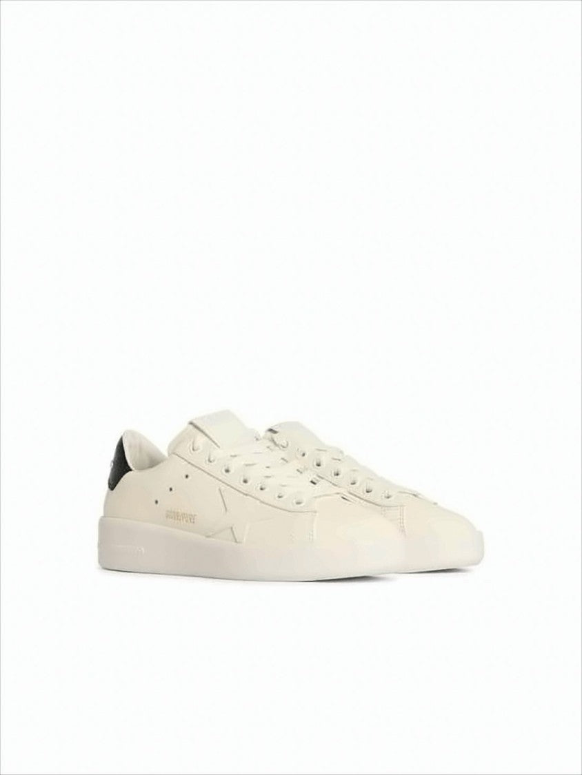 Golden Goose Minimalist Off-White Low-Top Sneakers With Tonal Star Detail