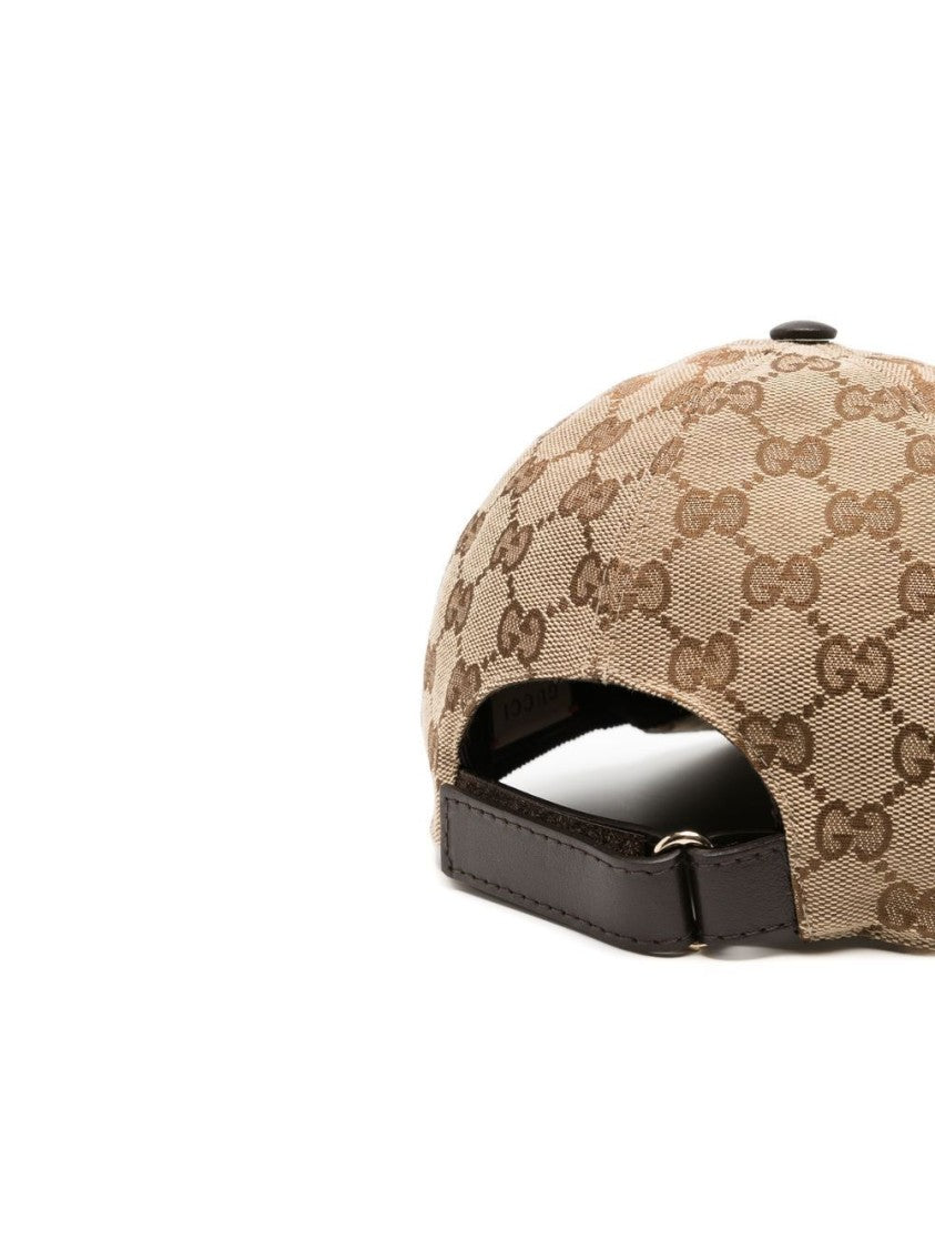 Gucci Gg Supreme Canvas Baseball Cap