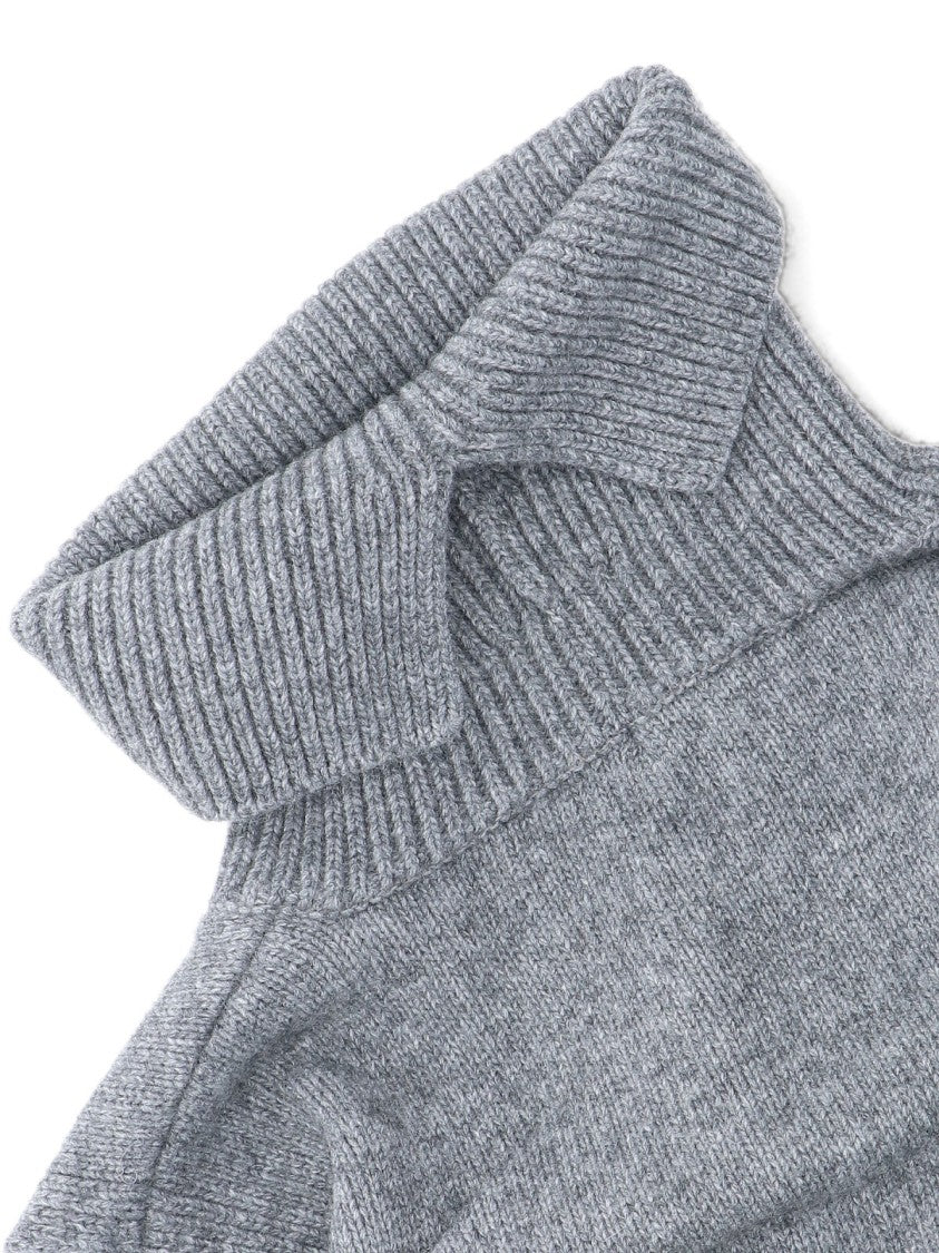 Ivir Classic Rectangular Scarf In Medium Grey With Fringed Edges