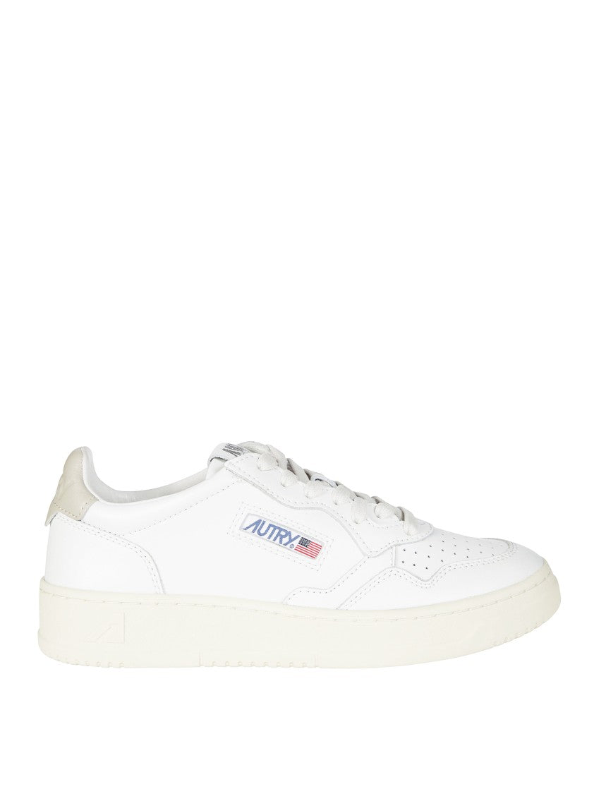 Autry White Medalist Low Leather Sneakers