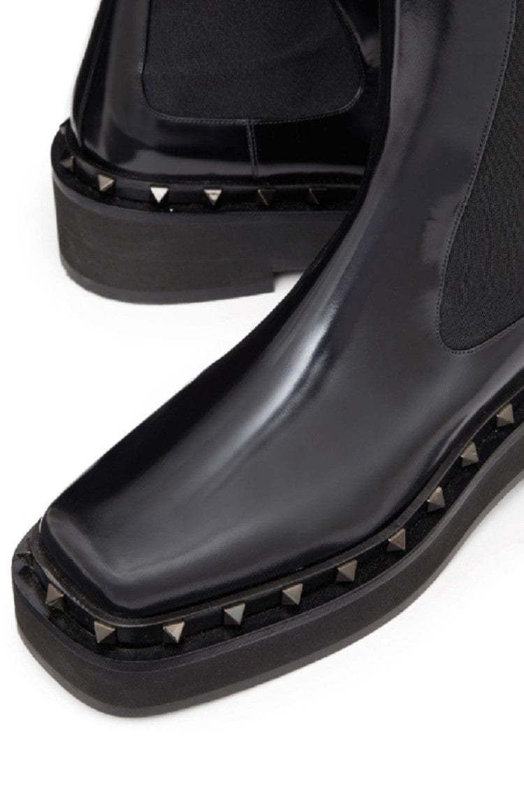 Valentino Garavani Black Rockstud M-Way Leather Chelsea Boots