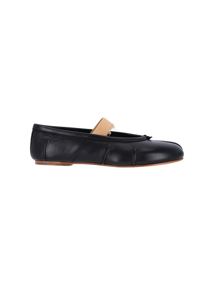 Maison Margiela Black Leather Flats With Elegant Elastic Strap
