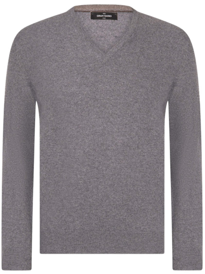 Gran Sasso V-Neck Cashmere Pullover With Ribbed Cuffs And Hem
