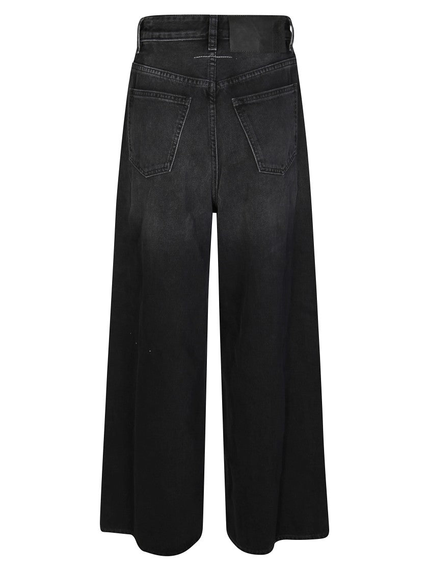 Mm6 By Maison Margiela Straight-Leg Jeans With Mid-Rise Waist And Appeal