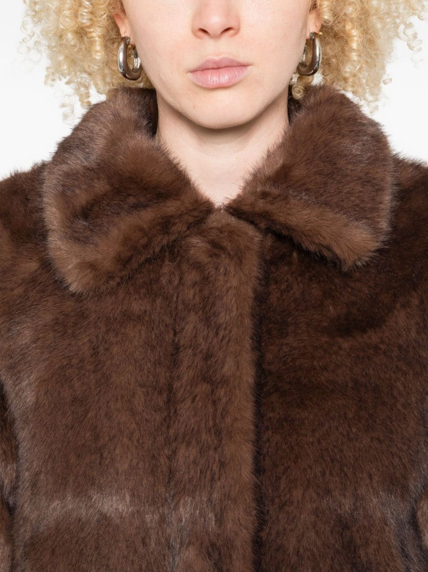 Yerse Cropped Faux Fur Coat With Classic Collar
