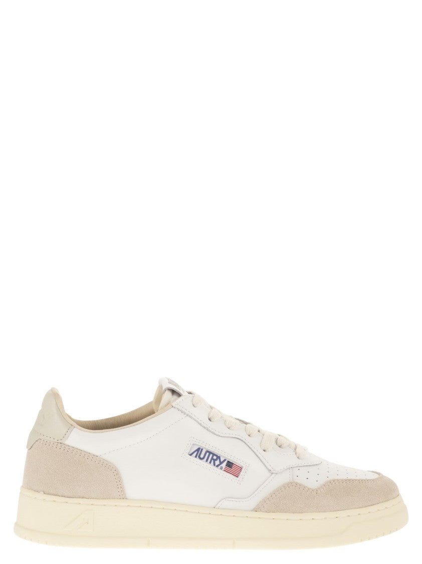 Autry Medalist Low - Leather And Suede Sneakers