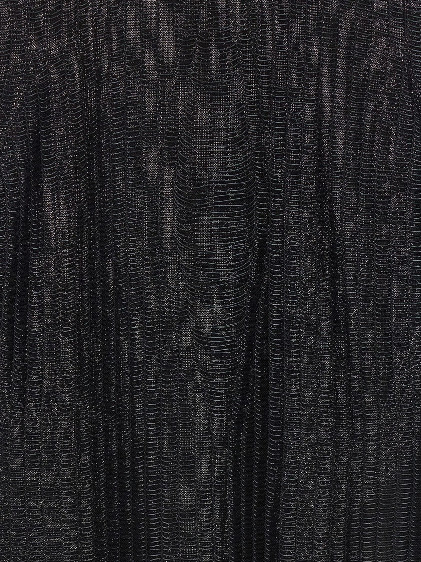 Mcqueen Sleeveless Armor-Effect Top With Modern Aesthetic And Keyhole Detail