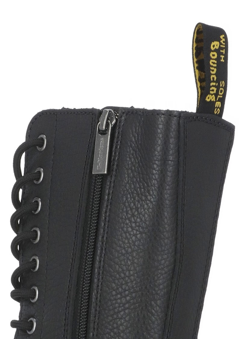 Dr. Martens 1B99 Quad Boots