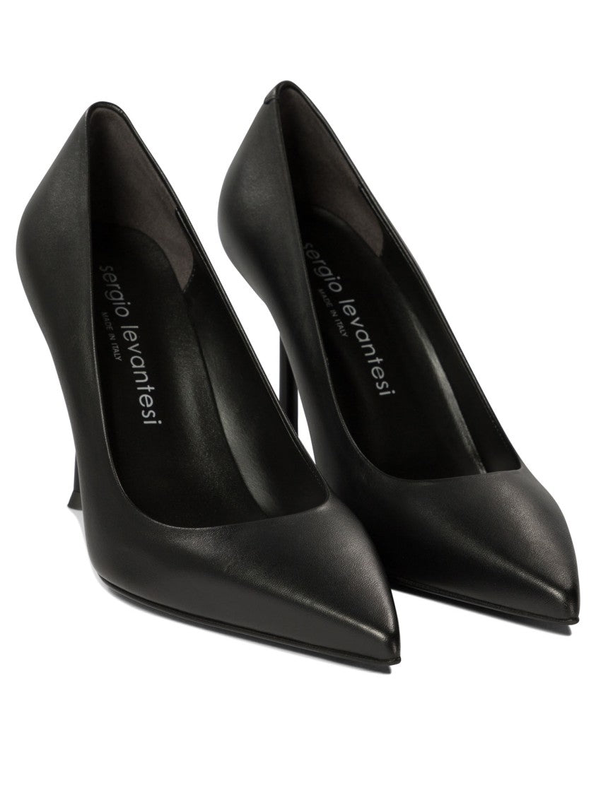 Sergio Levantesi "Musa" Pumps