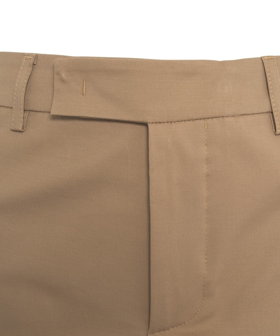Gender Beige Cotton Capri Pants With Tailored Silhouette