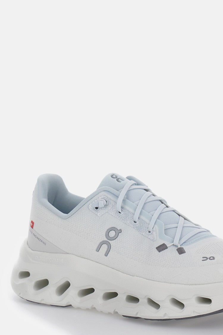 On Running Sculpted Arctic White Sneakers With Breathable Design