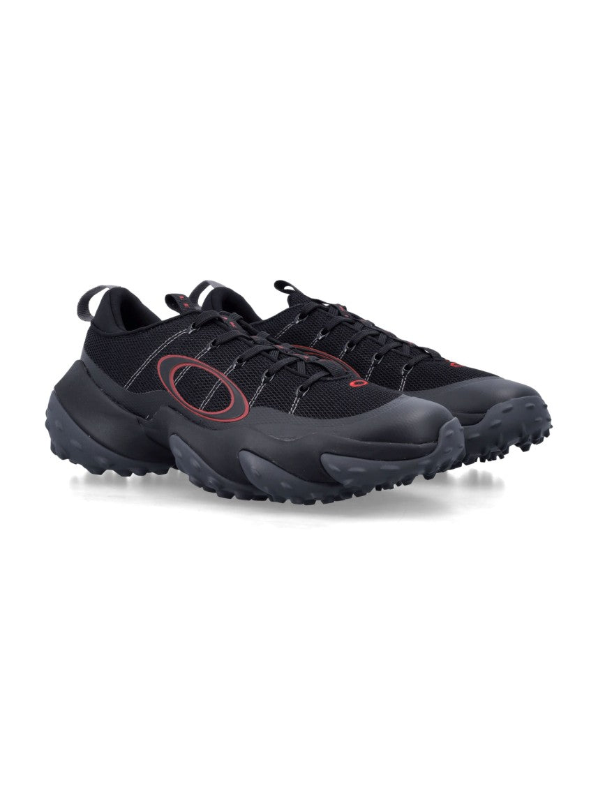 Oakley Edge Flex Mesh Athletic Spike Less Sneakers