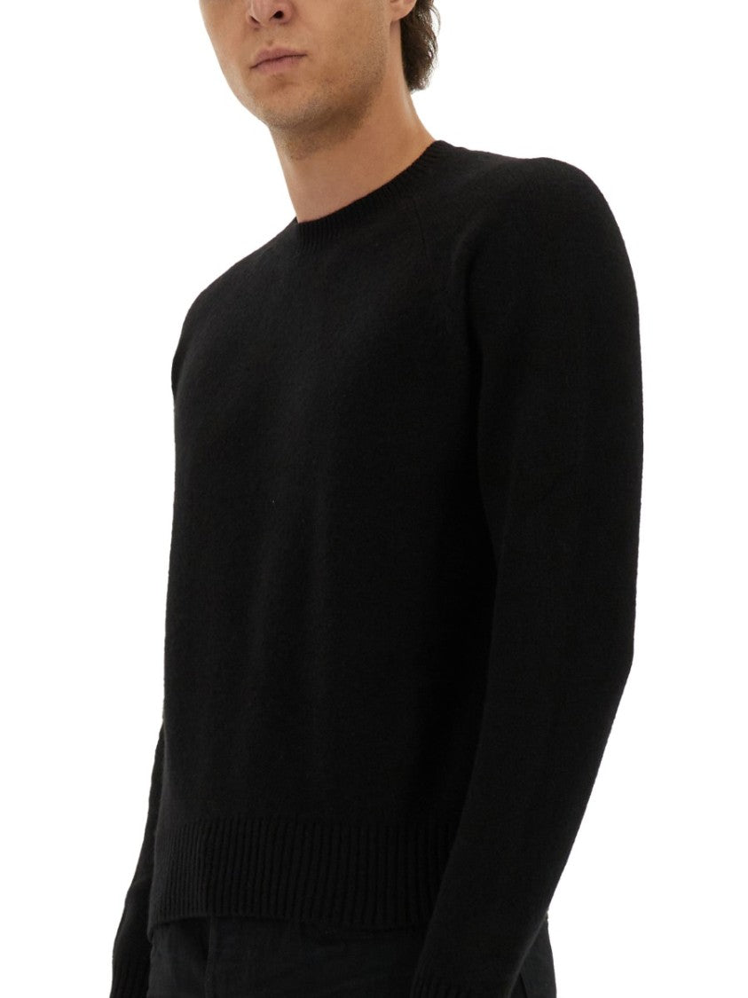 Tom Ford Fitted Black Cashmere Sweater With Ribbed Cuffs