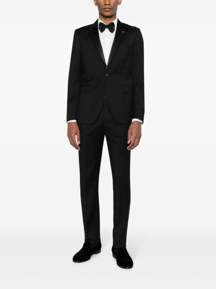 Tagliatore Black Vicuña Wool Suit