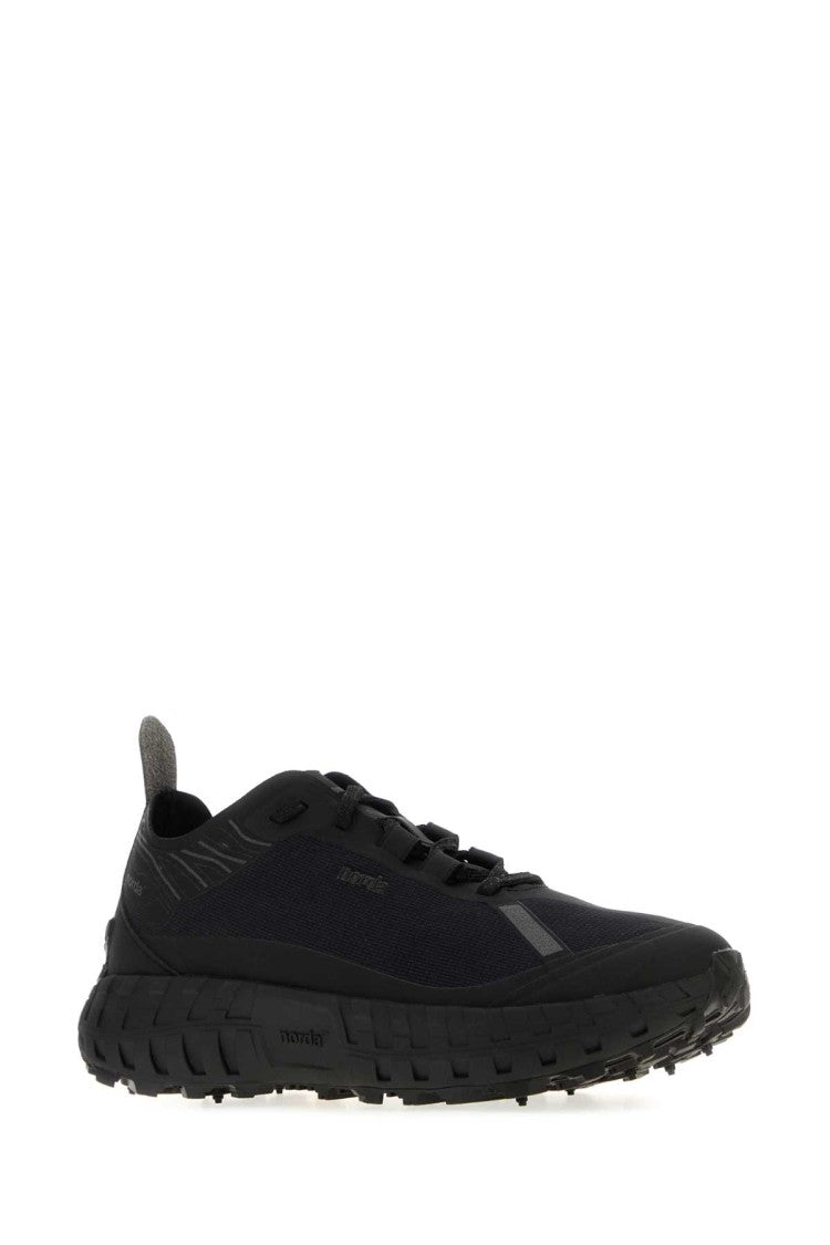 Norda Black Canvas 001A Sneakers