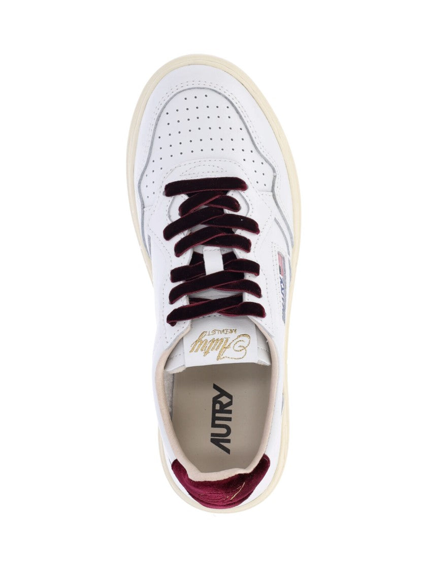 Autry White Calfskin Medalist Low-Top Sneakers