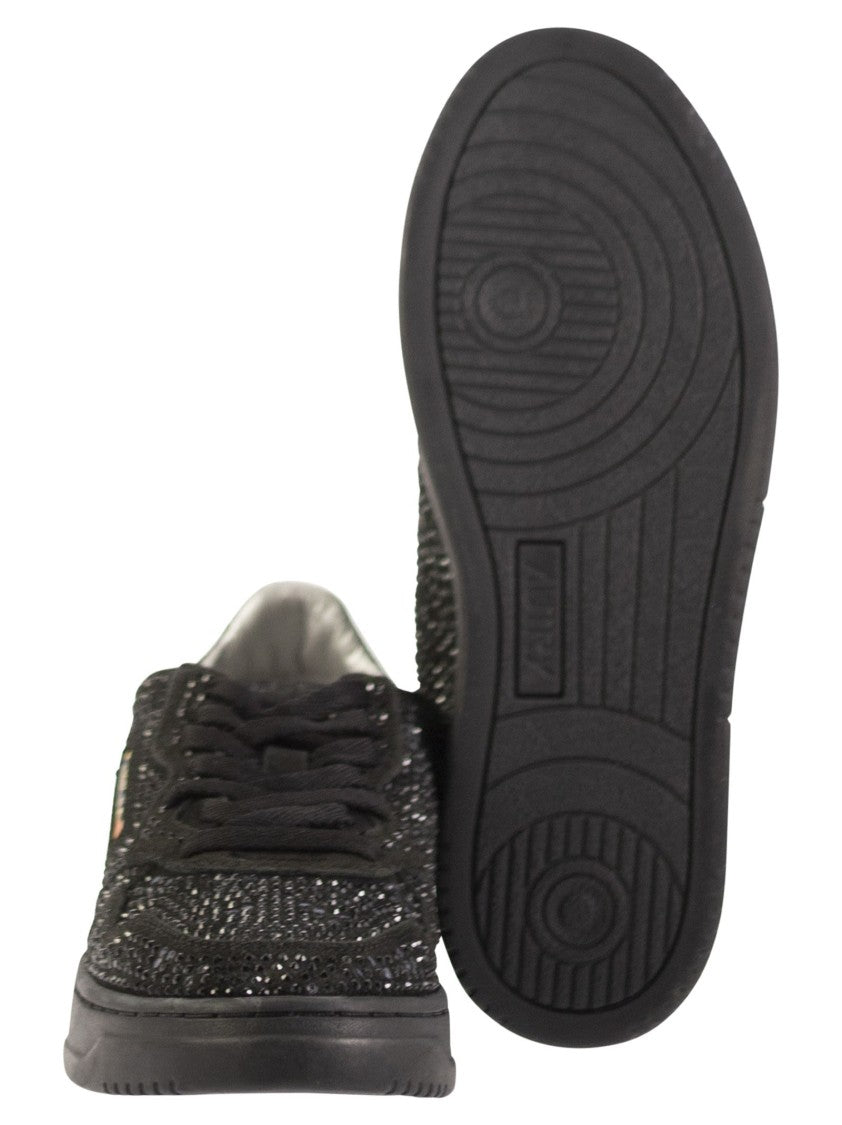 Autry Medalist Low - Suede Trainers With Rhinestones