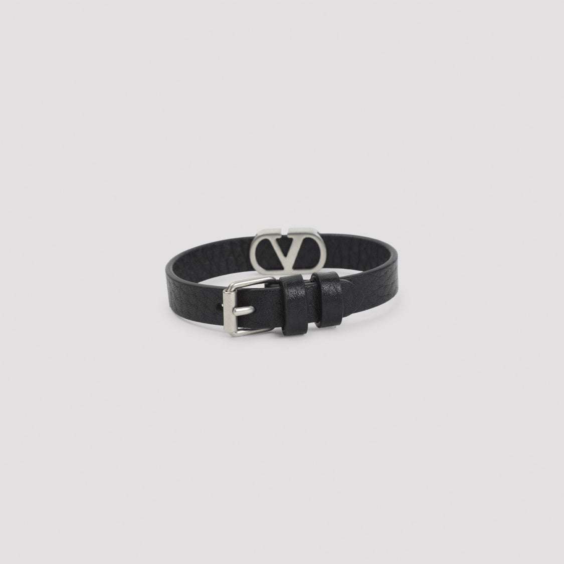 Valentino Garavani Textured Leather Bracelet With Polished Metal Buckle