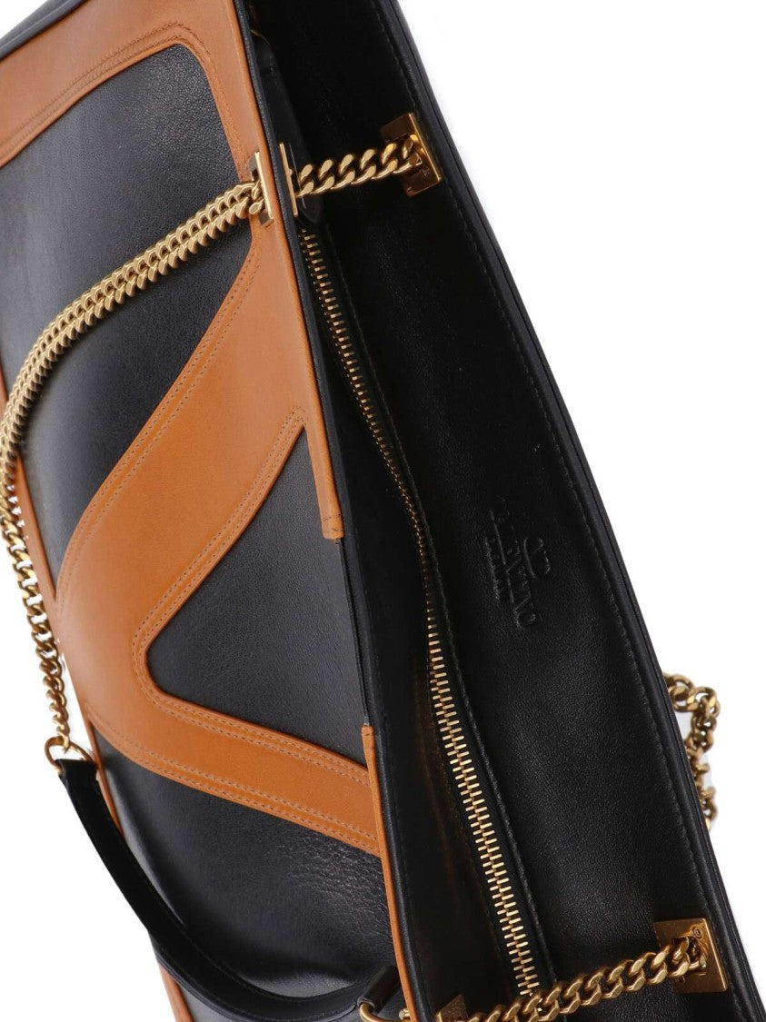 Valentino Garavani "Rockstud" Smartphone Pouch – Black