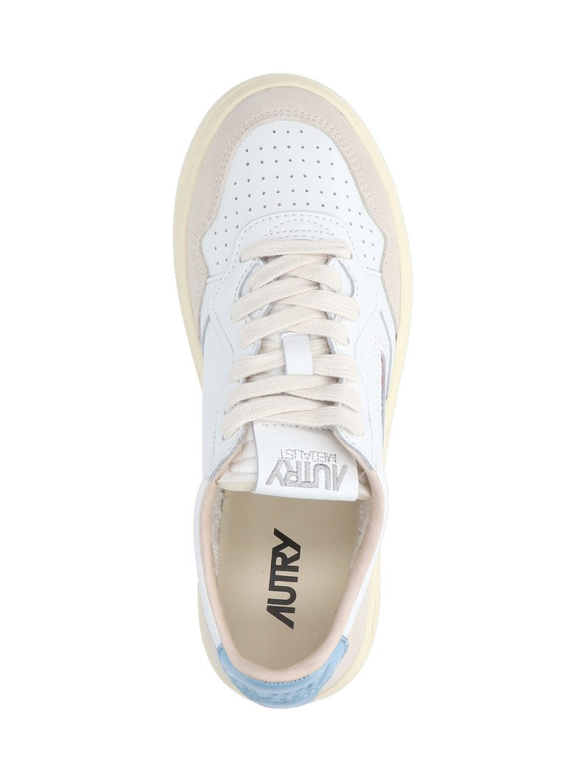 Autry Low-Top White Sneakers With Clean Lines