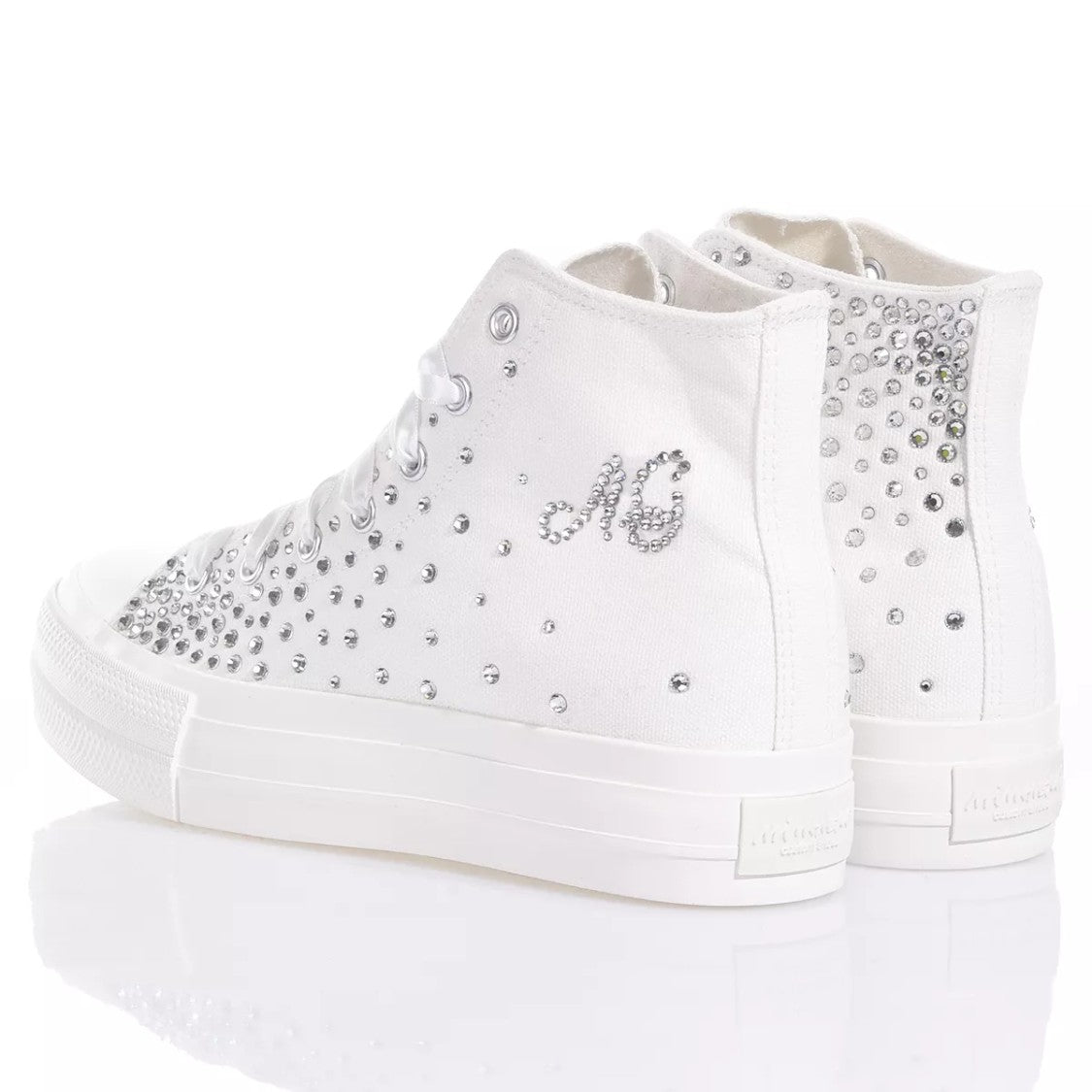 Mimanera Airlines Platform White