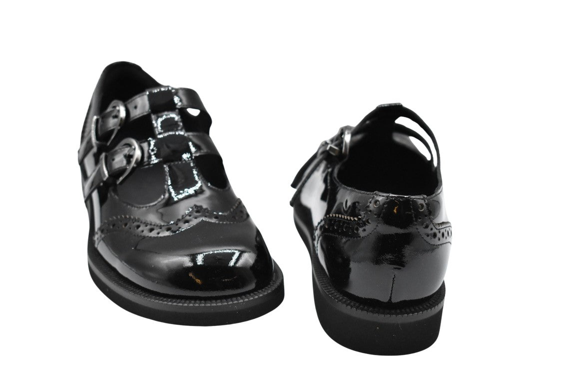 Jeannot Black Patent Low Shoes With Brogue Detailing
