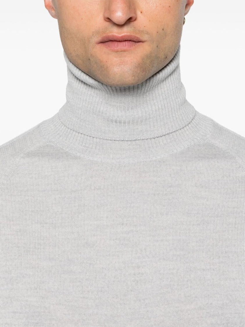 Sease Classic Turtle-Neck Sweater With Ribbed Detailing