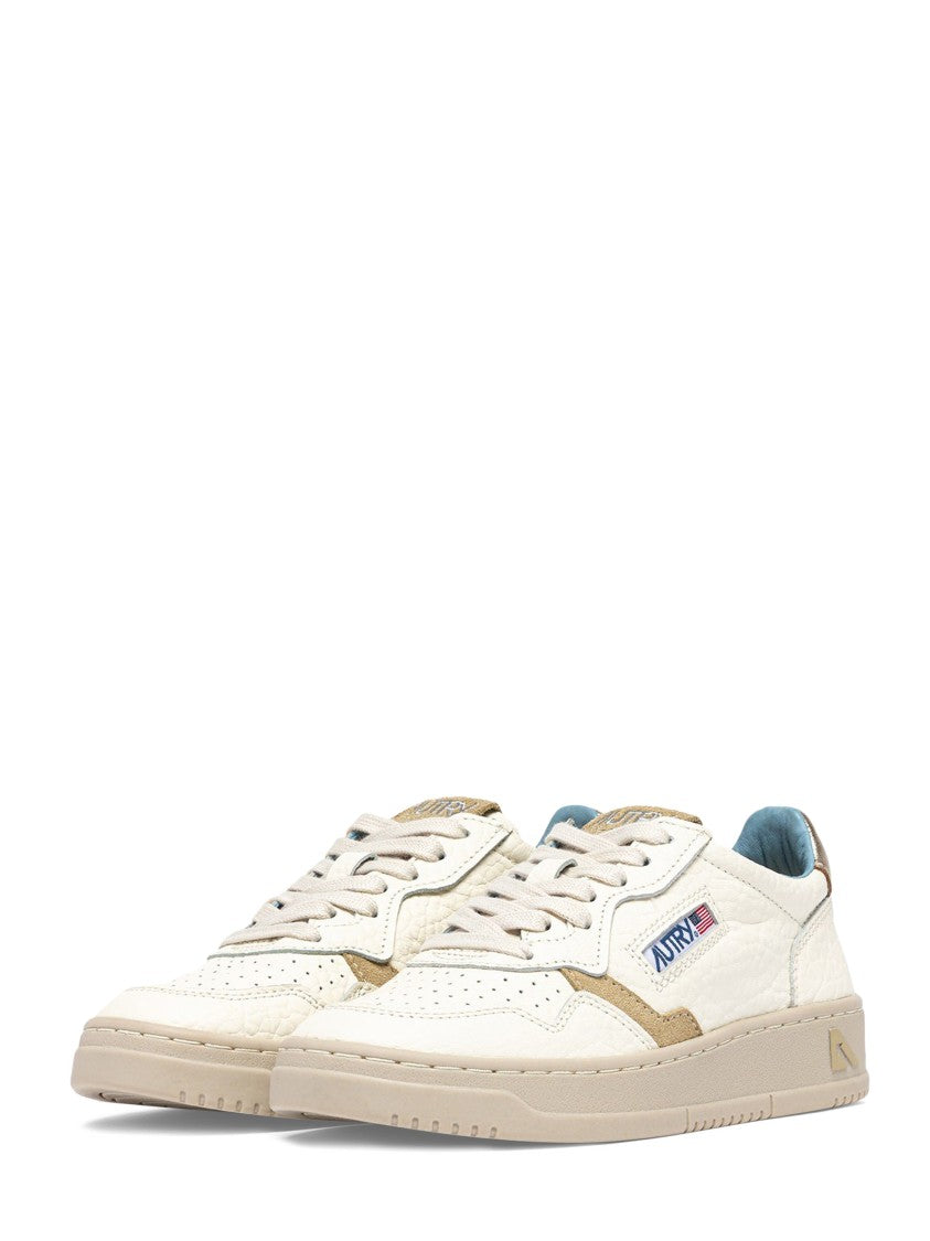 Autry Platinum Medalist Low Suede Accents Low-Top Sneakers