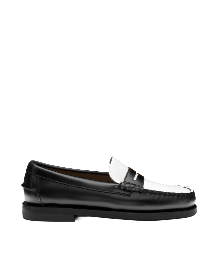 Sebago Classic Dan Hand-Stitched Leather Moccasins