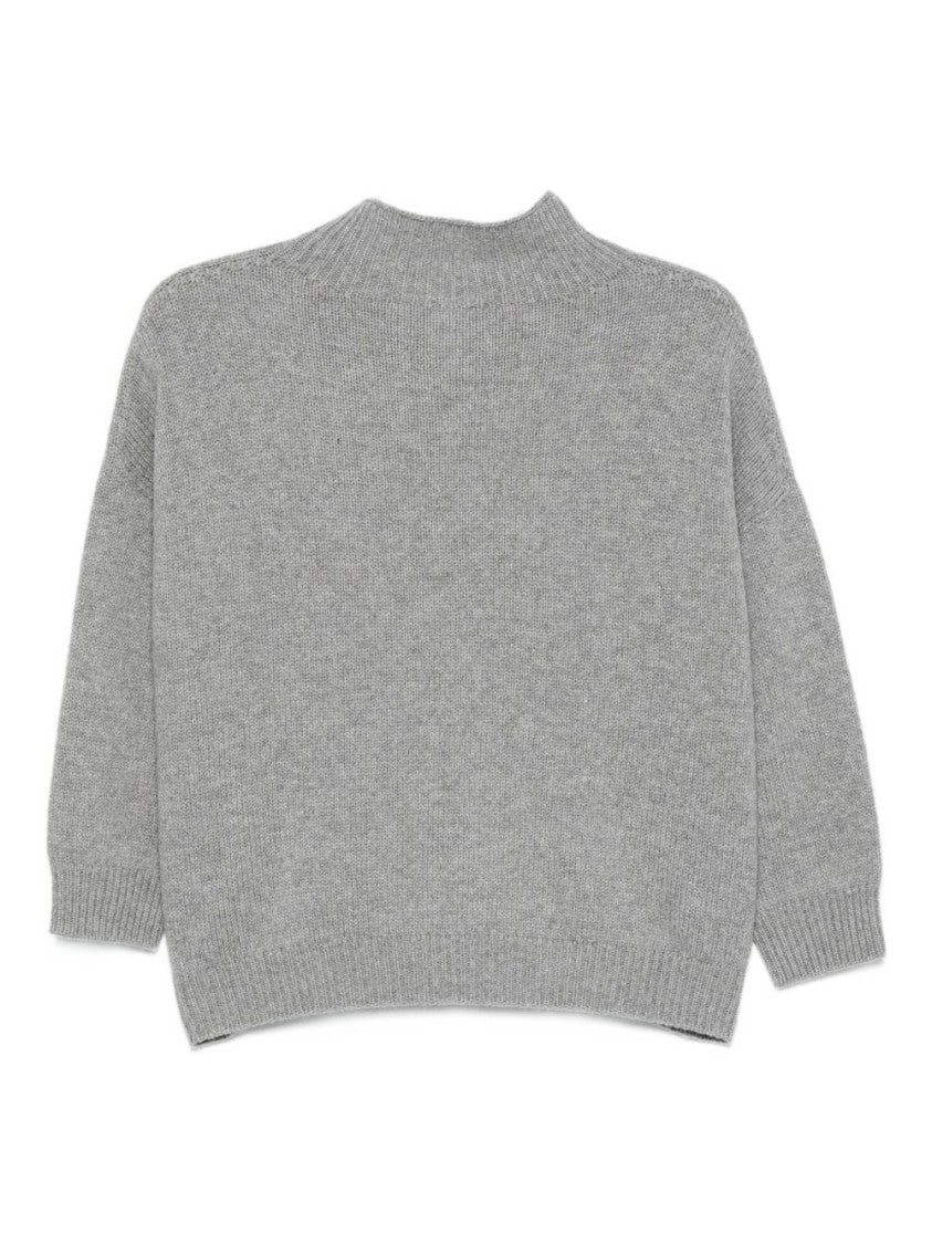 Vanisé Textured Floral Applique Knit Sweater