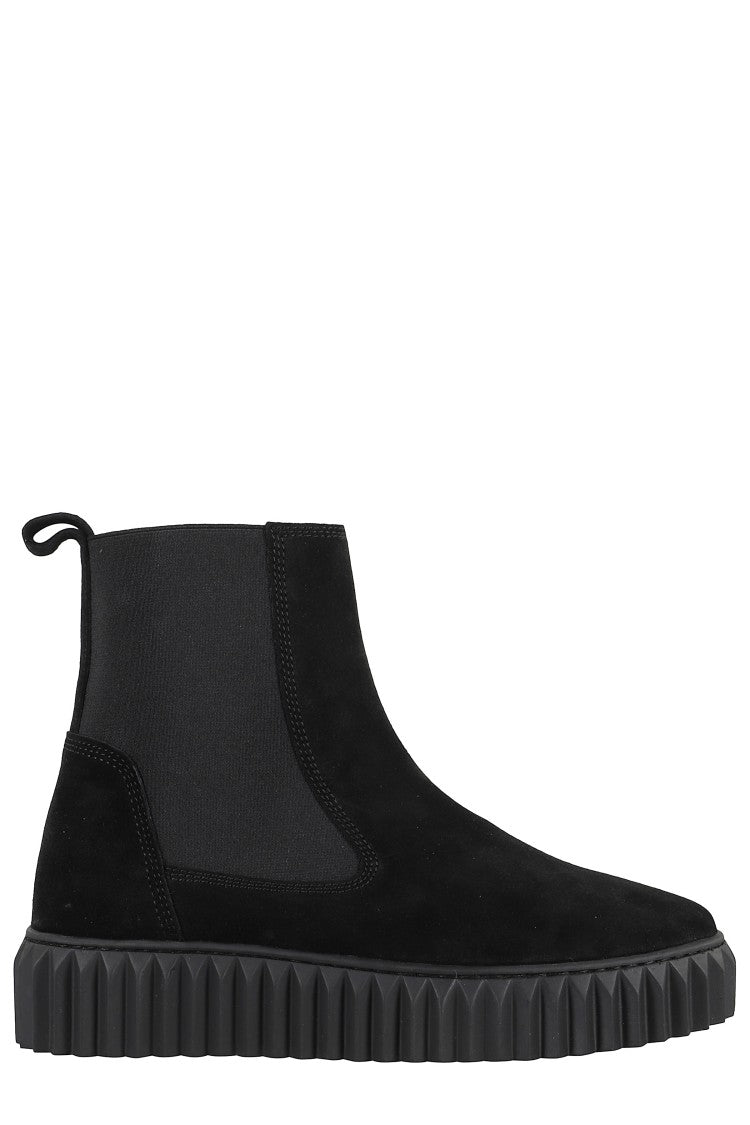 Voile Blanche Smooth Suede Ankle Boot