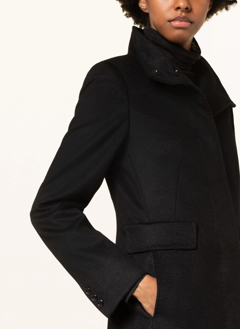Max Mara Sophisticated Black Tailored Coat With High Collar