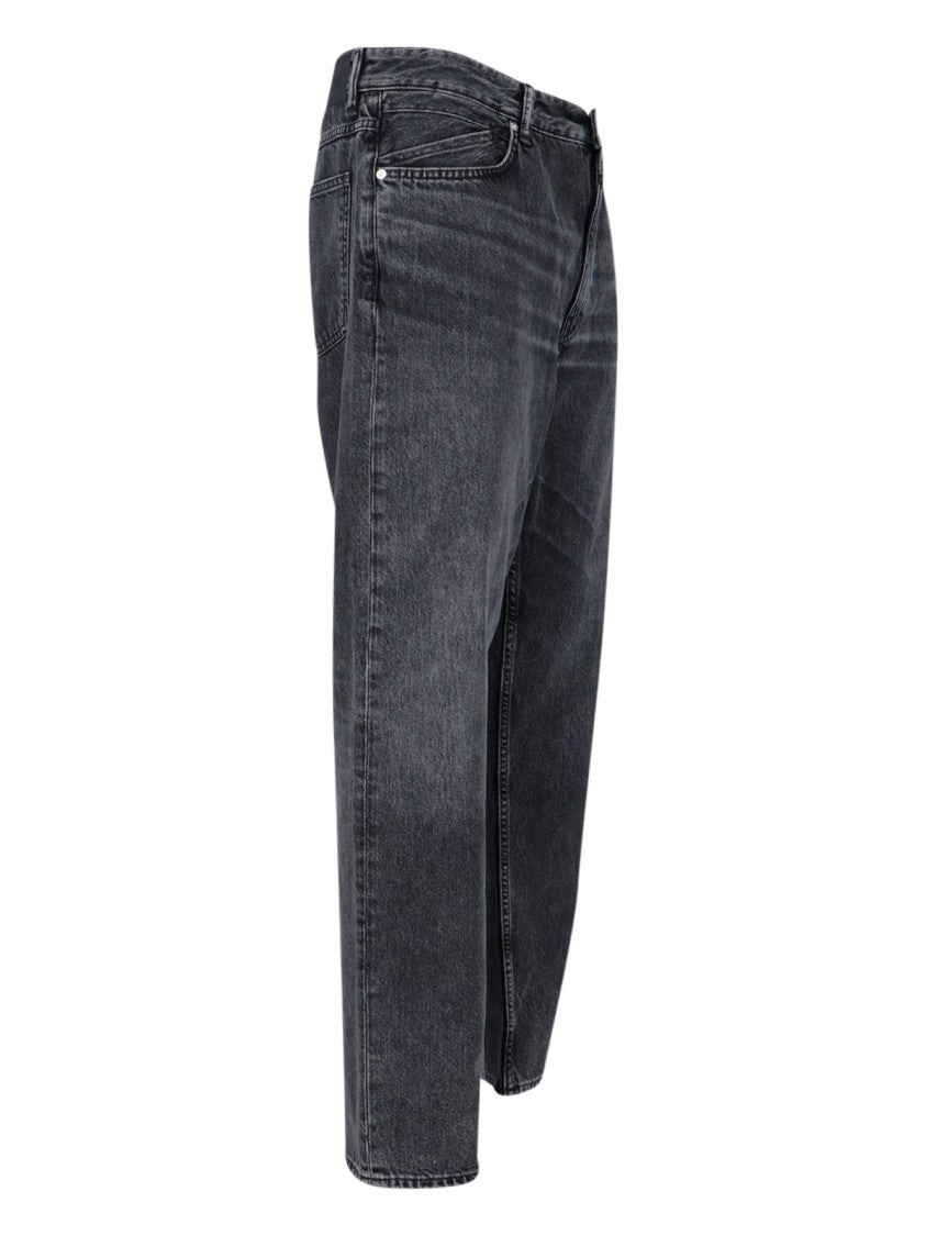 Closed Straight-Cut Black Jeans With Traditional Five-Pocket Design