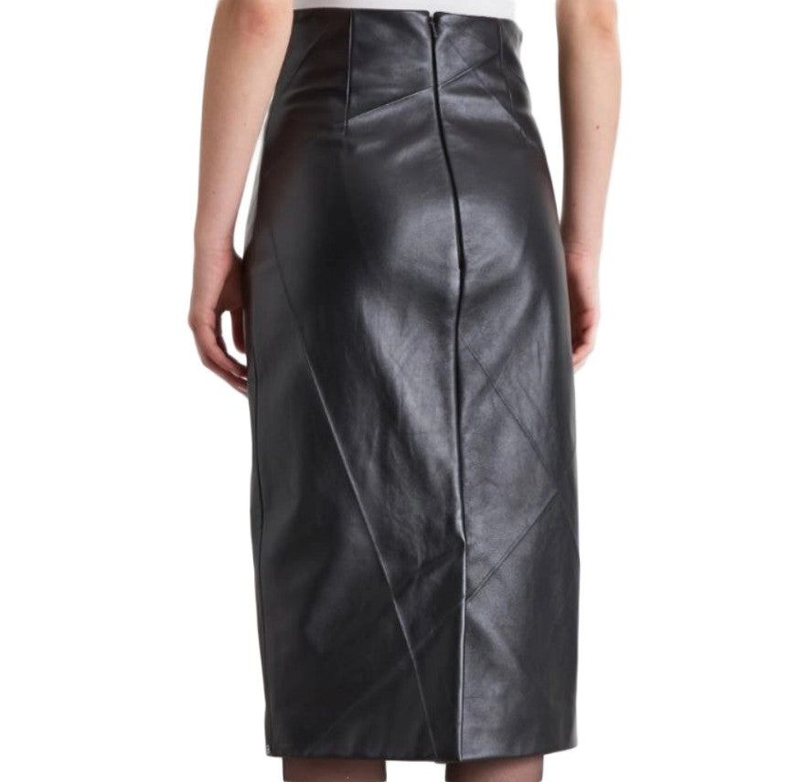 Max Mara Fitted Black Skirt