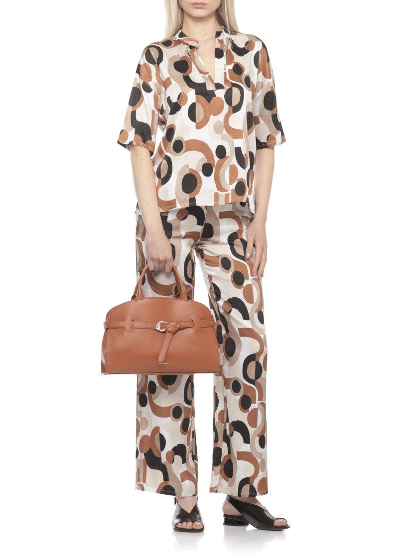 Coccinelle Sleek Leather Shoulder Bag With Golden Logo Accent