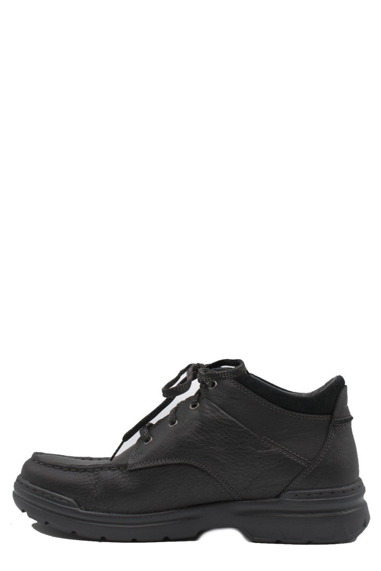 Clarks Black Leather Low-Top Sneakers