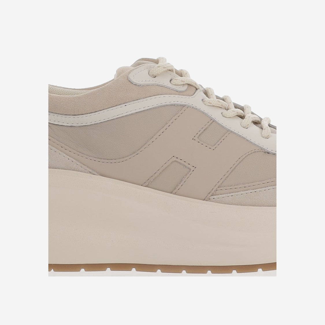 Hogan Beige H696 Sneakers