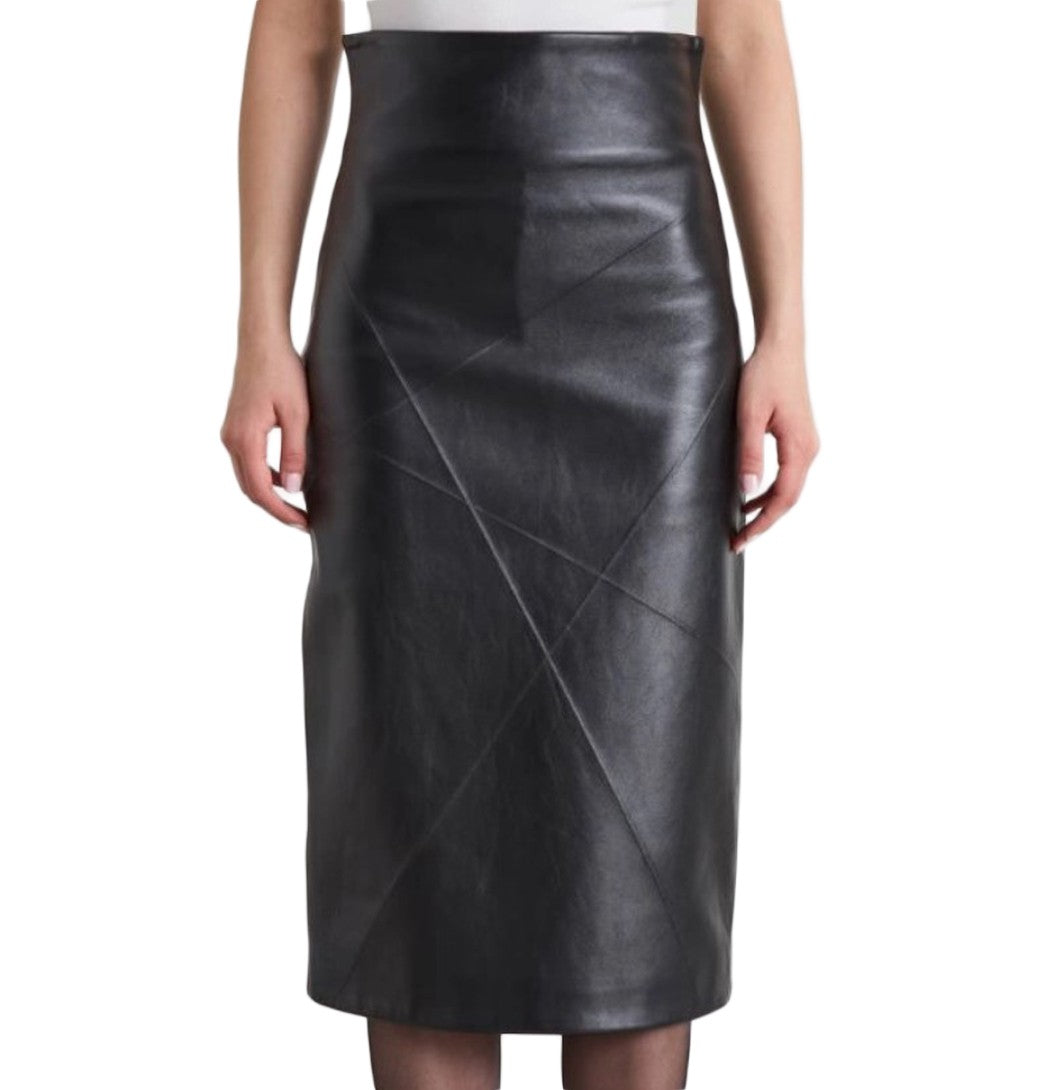 Max Mara Fitted Black Skirt