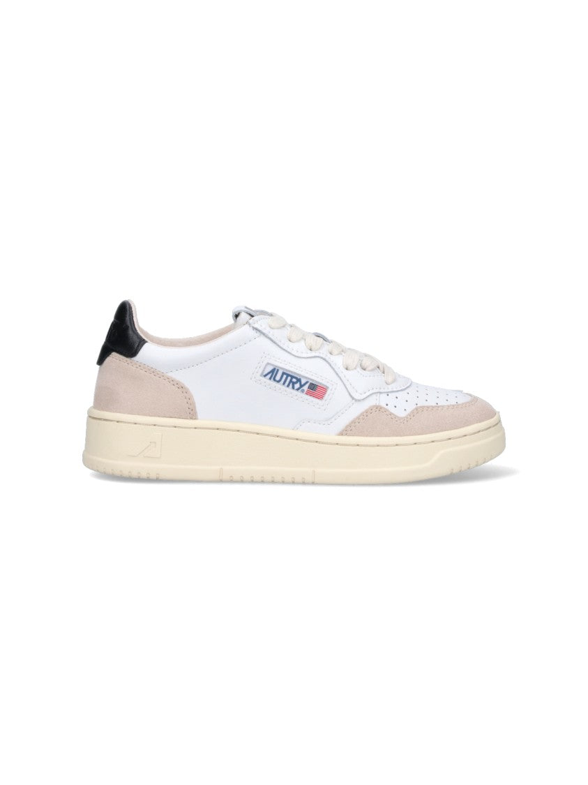 Autry "Medalist" Low-Top Sneakers In White Leather