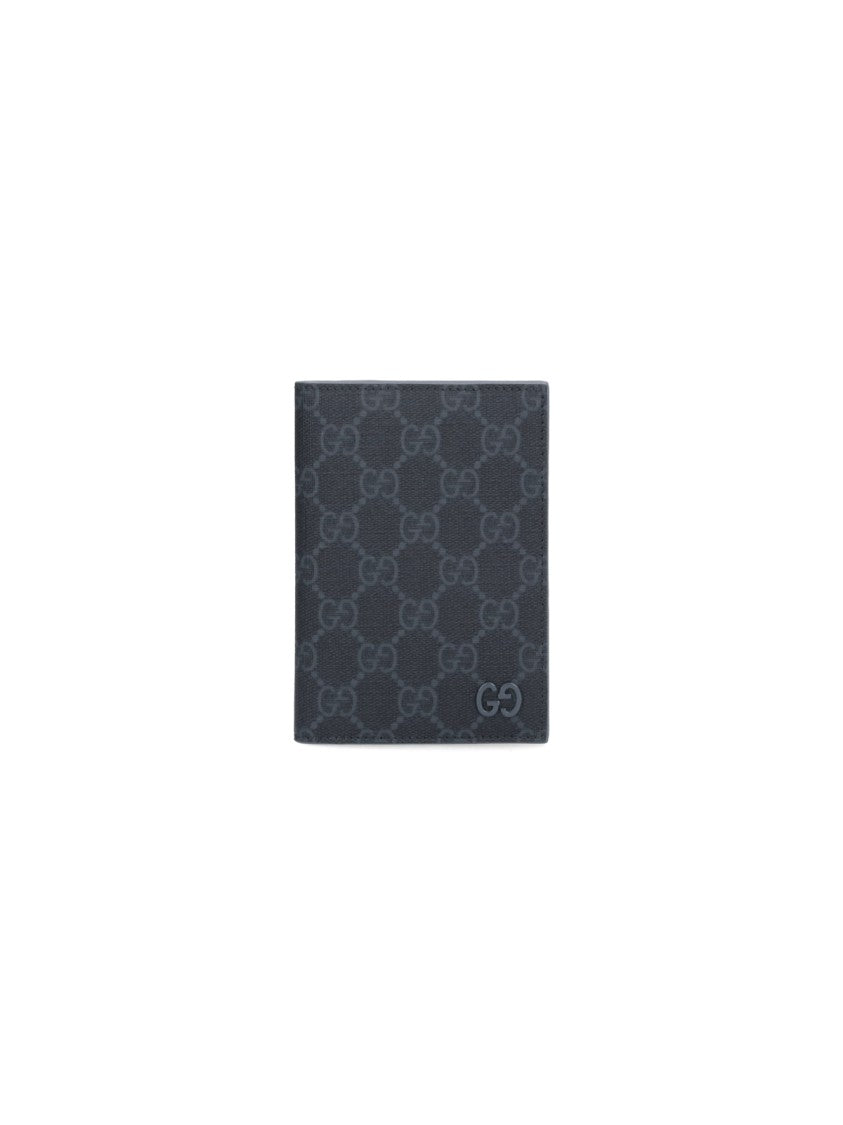 Gucci "Gg" Bi-Fold Passport Holder – Black