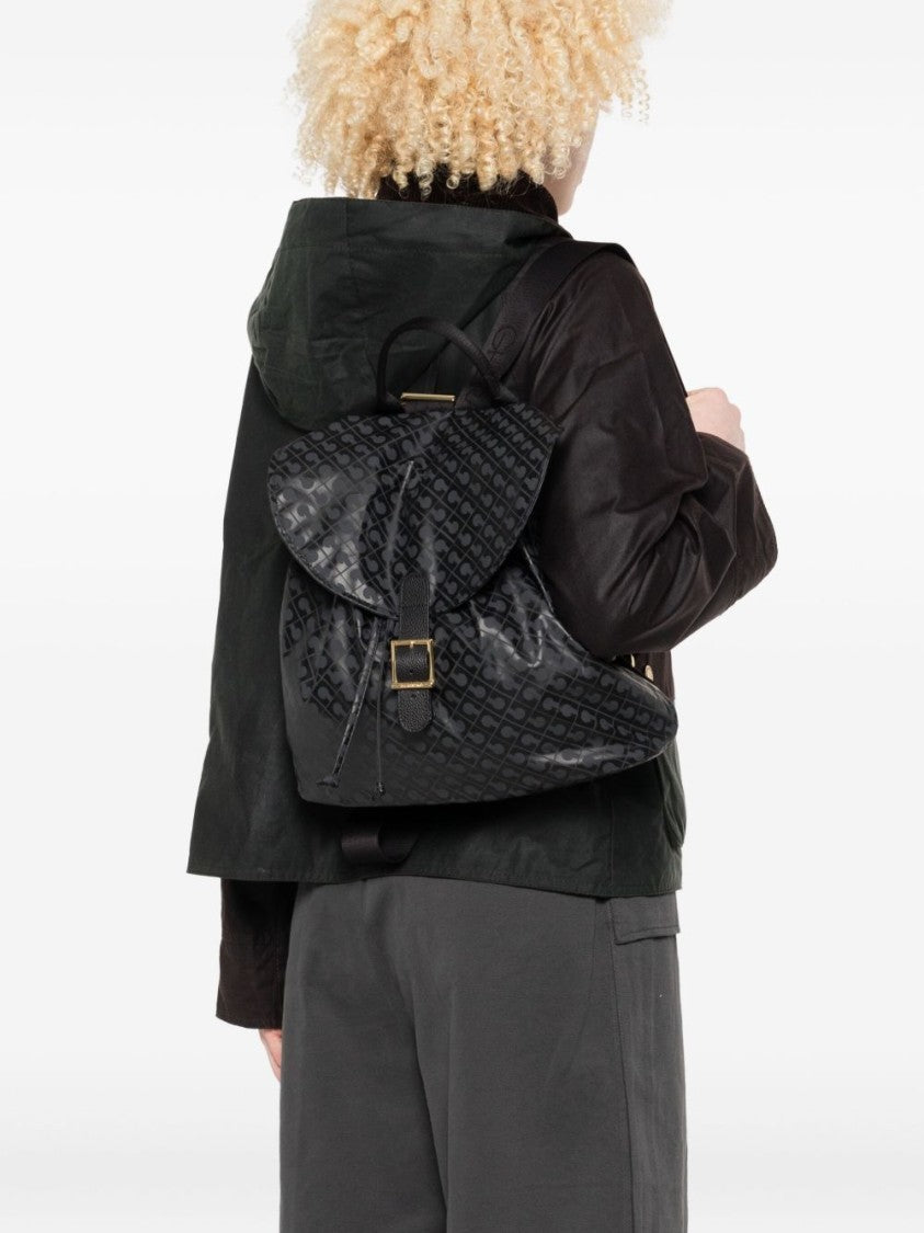 Gherardini Bucket Bag With Drawstring Closure