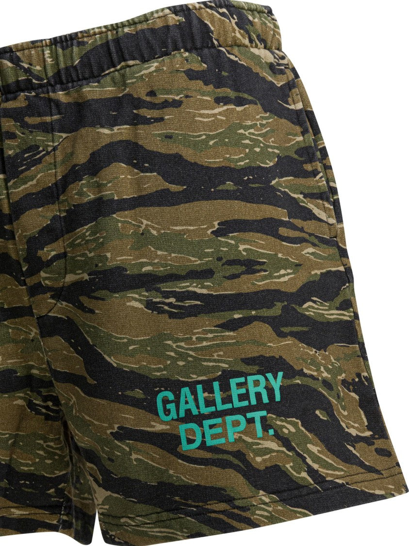 Gallery Dept. Tiger Stripe Camouflage Shorts With Relaxed Fit