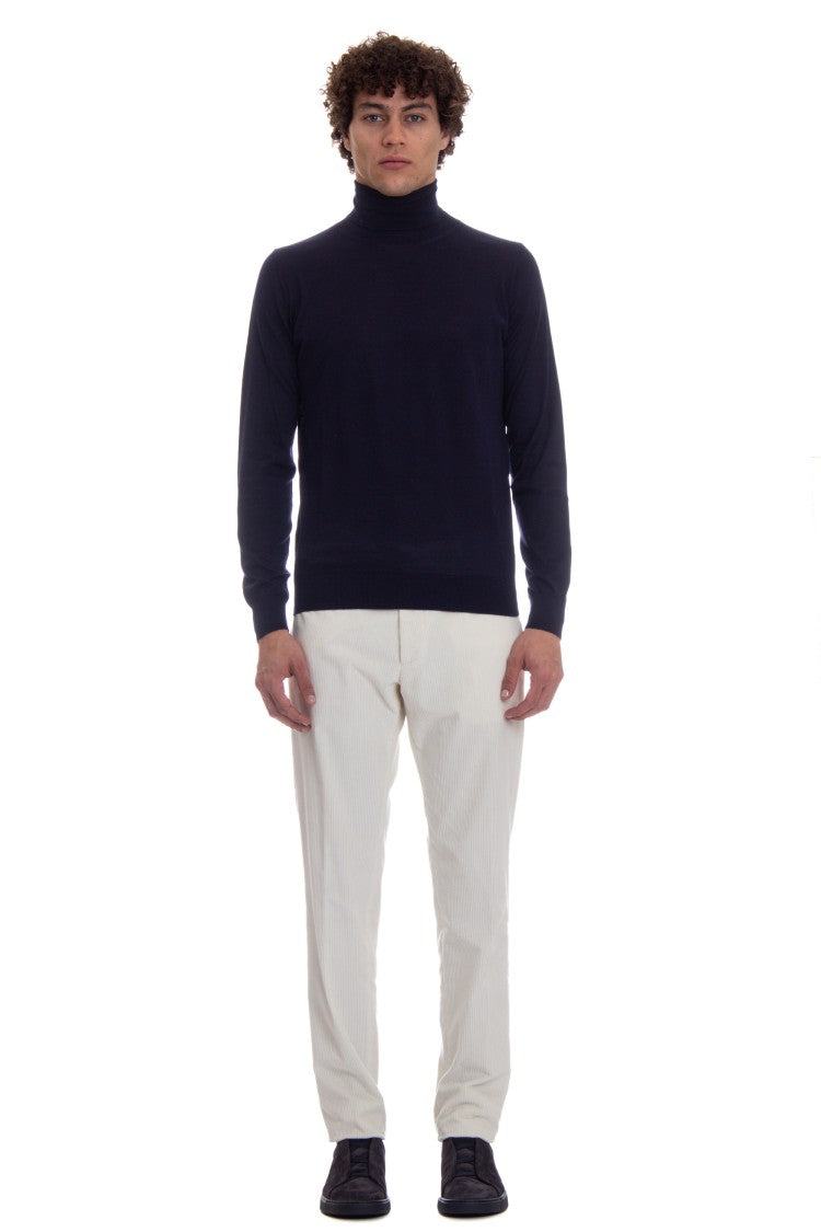 Colombo Cashmere-Silk Turtleneck Sweater