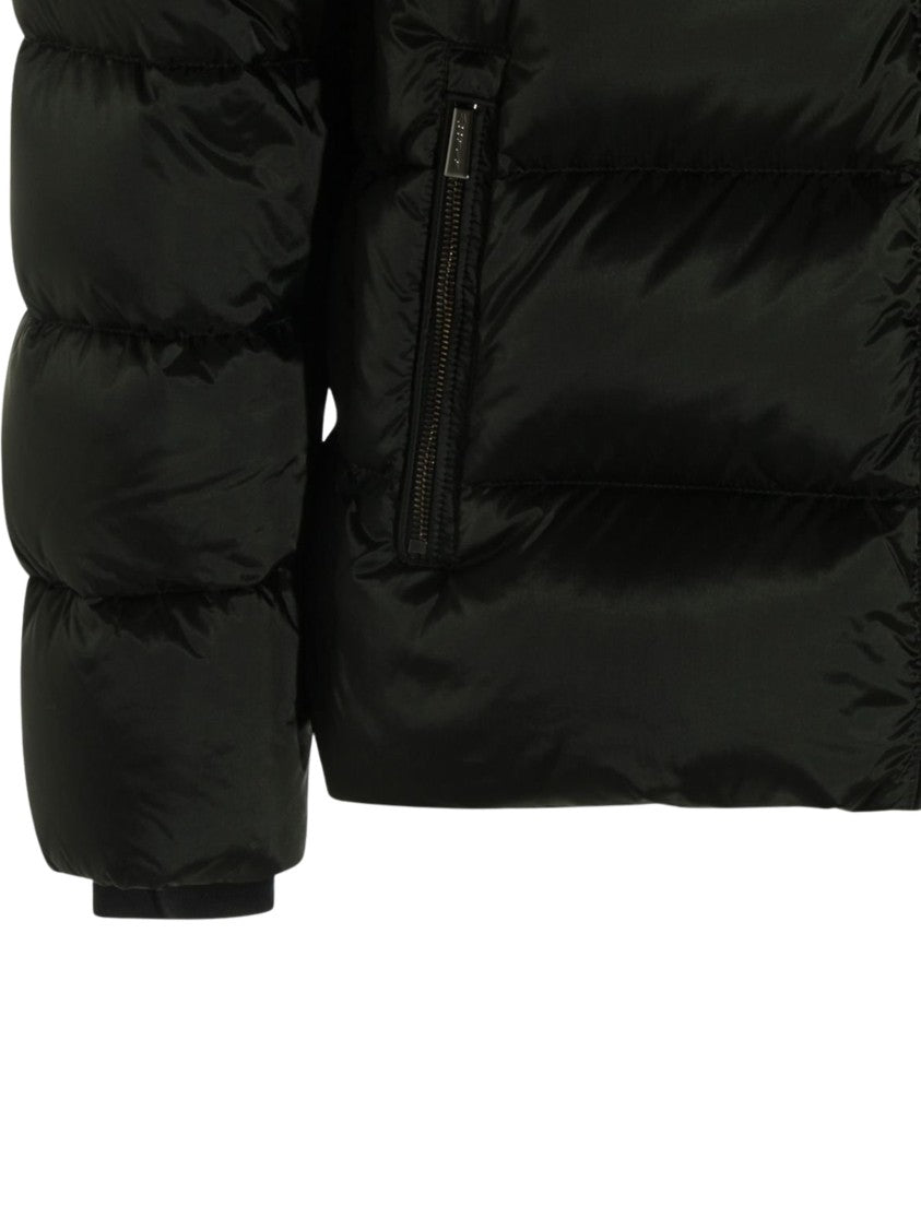 Moorer Quilted Hooded Jacket With Detachable Hood And Zippered Pockets