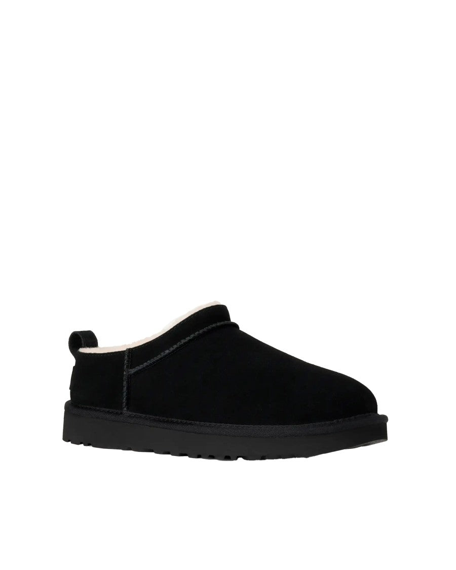 Ugg Minimalist Slip-On Shoe With Plush Sheepskin Lining